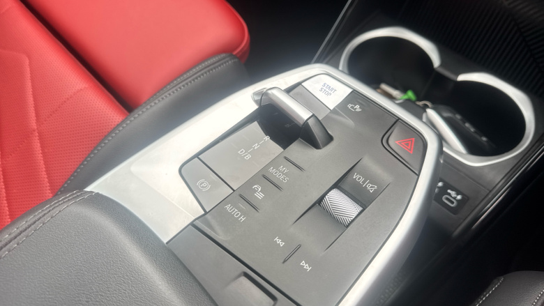 BMW iX1 230kW xDrive30 xLine 65kWh 5dr Auto Electric Estate